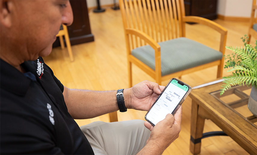 Greater State Bank office services: mobile app banking